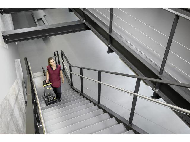 Kombiskurmaskin KÄRCHER BR 30/4C Bp Pack